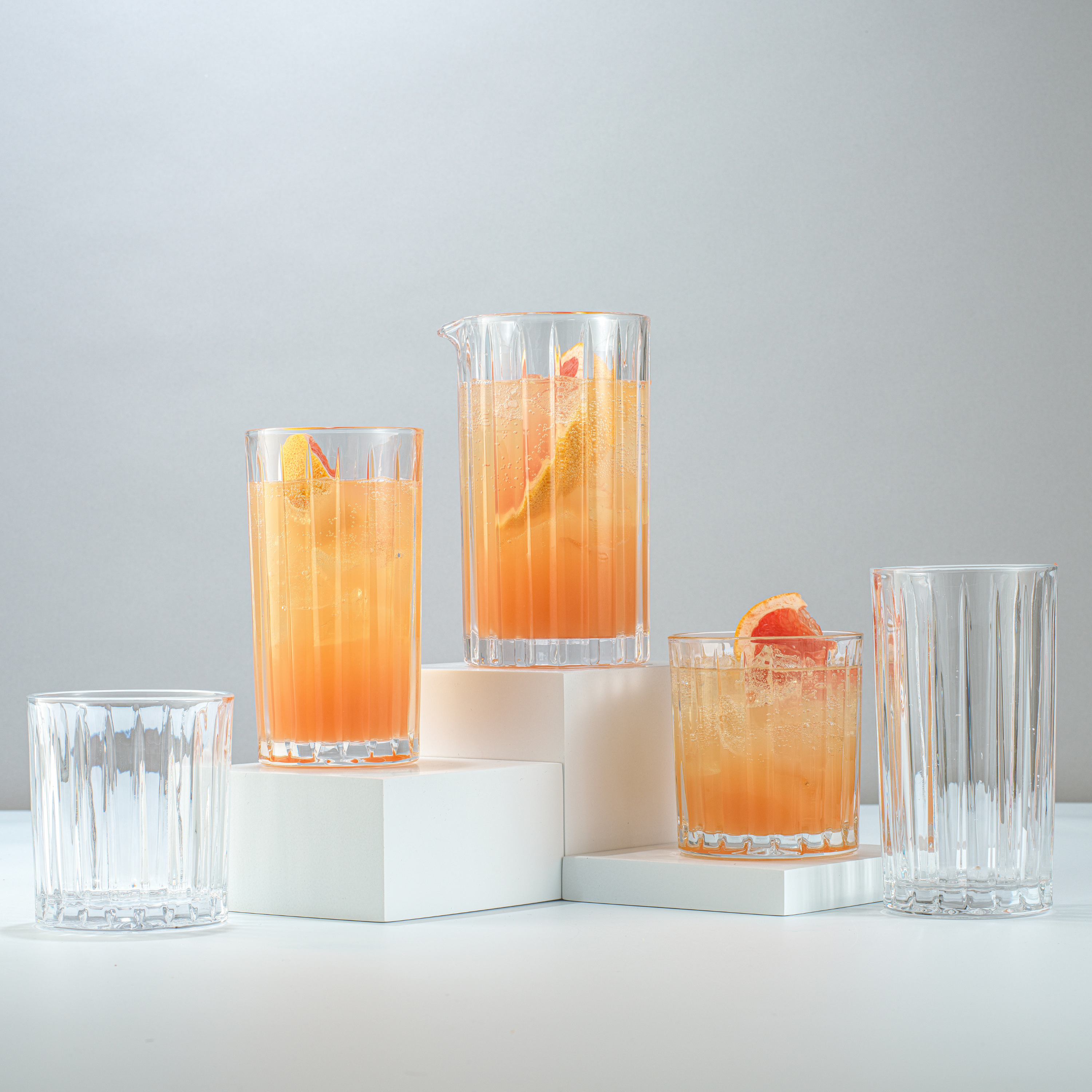 Essential Bar Tools and Accessories to Create the Perfect Home Bar