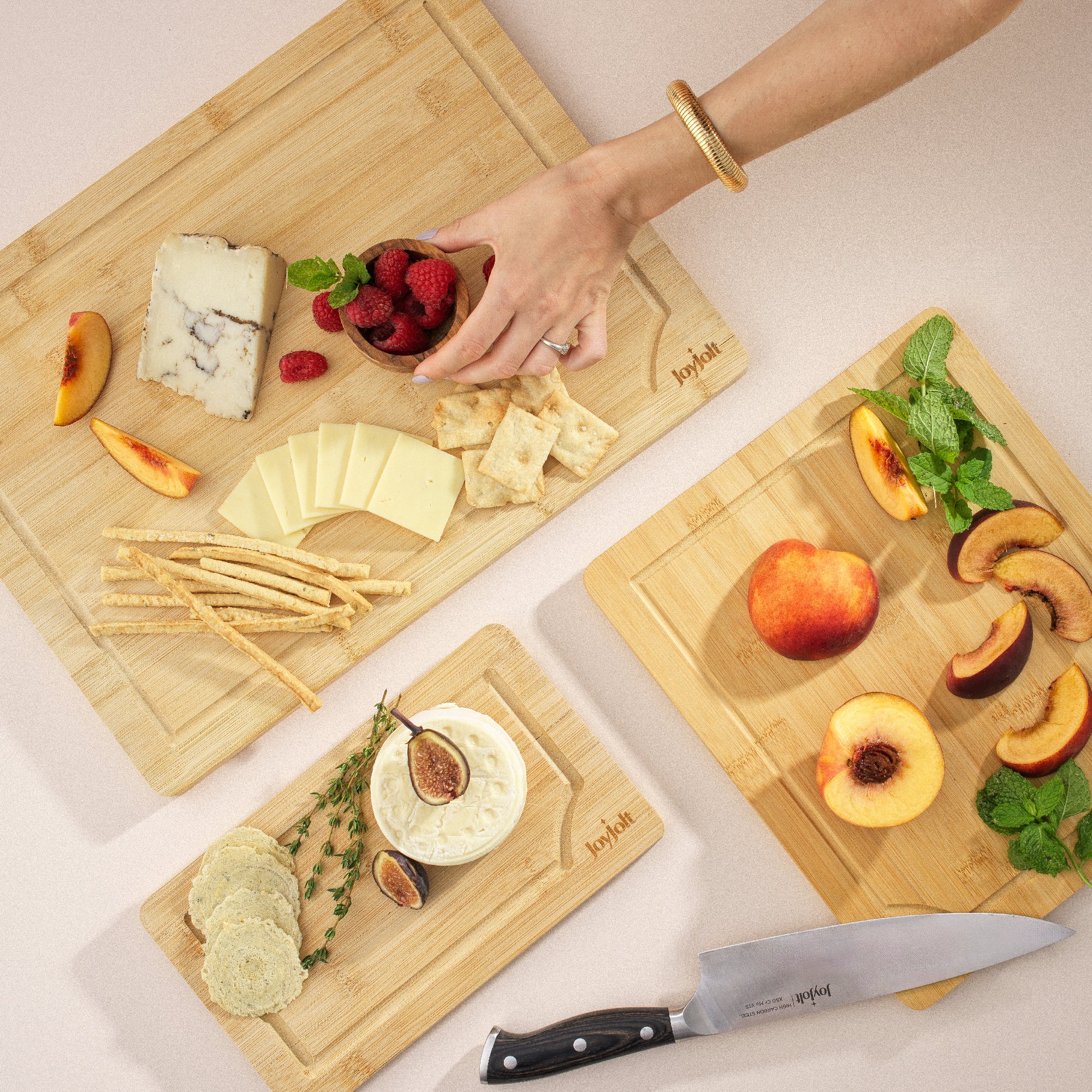 JoyJolt 3 Piece Bamboo Kitchen Cutting Board Set