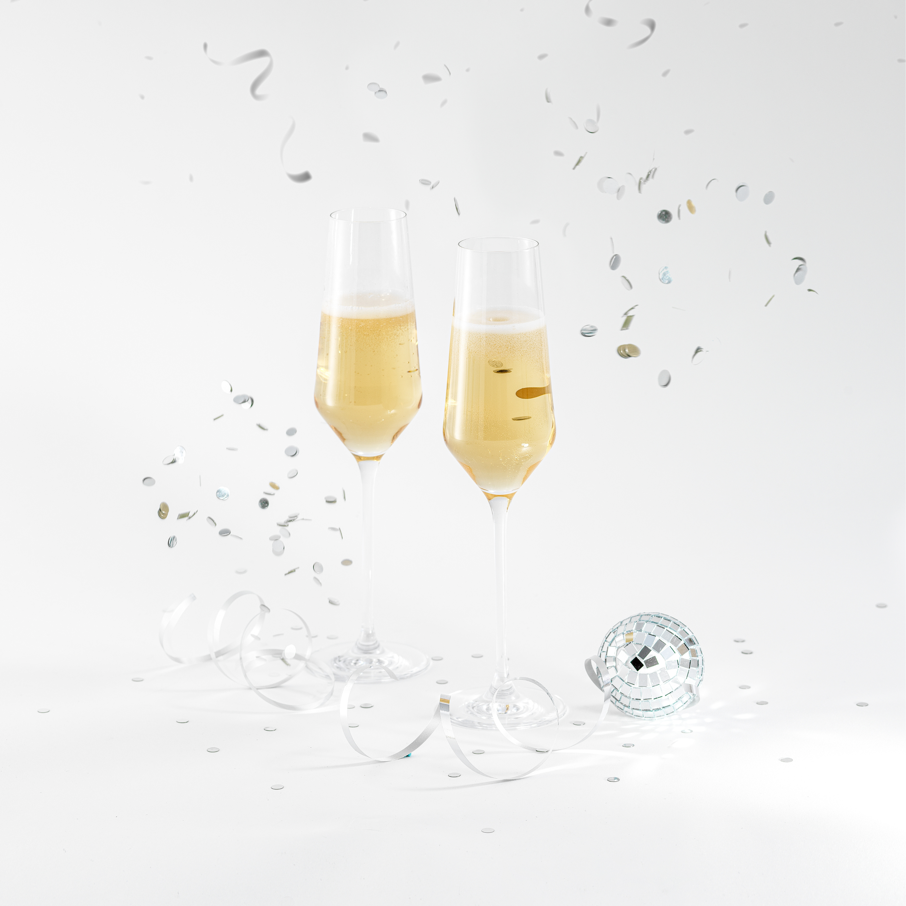 New Year’s Eve Prep: Everything You Need for a Cozy, Elevated Night In