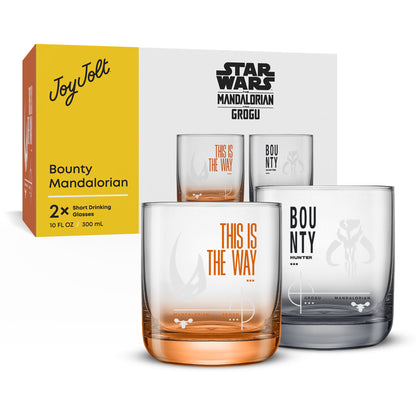 Two glass tumblers with text and a box labeled 'Star Wars Mandalorian Grogu' on a white background.