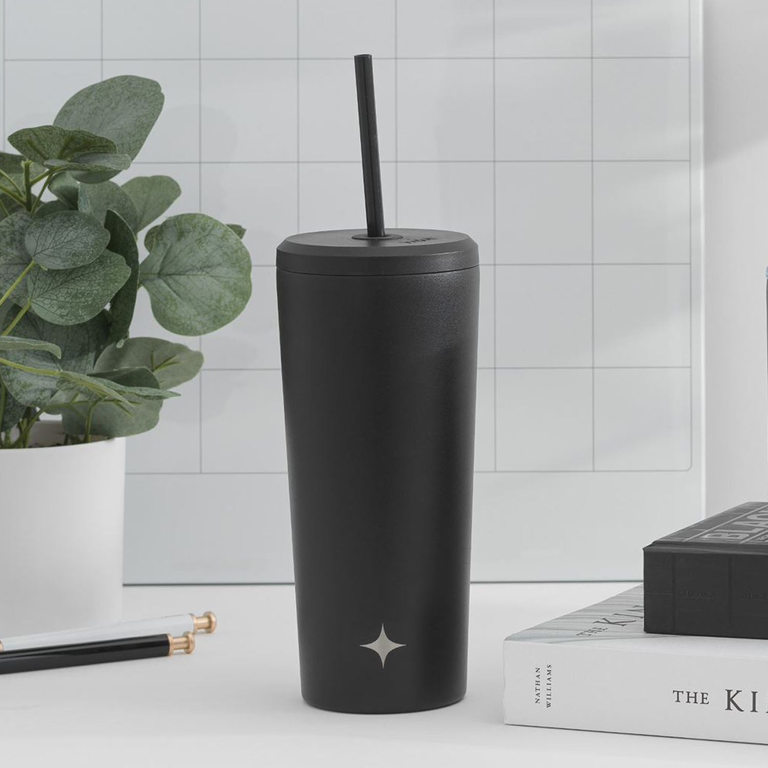 JoyJolt Vacuum Insulated Tumbler with Flip Lid and Straw