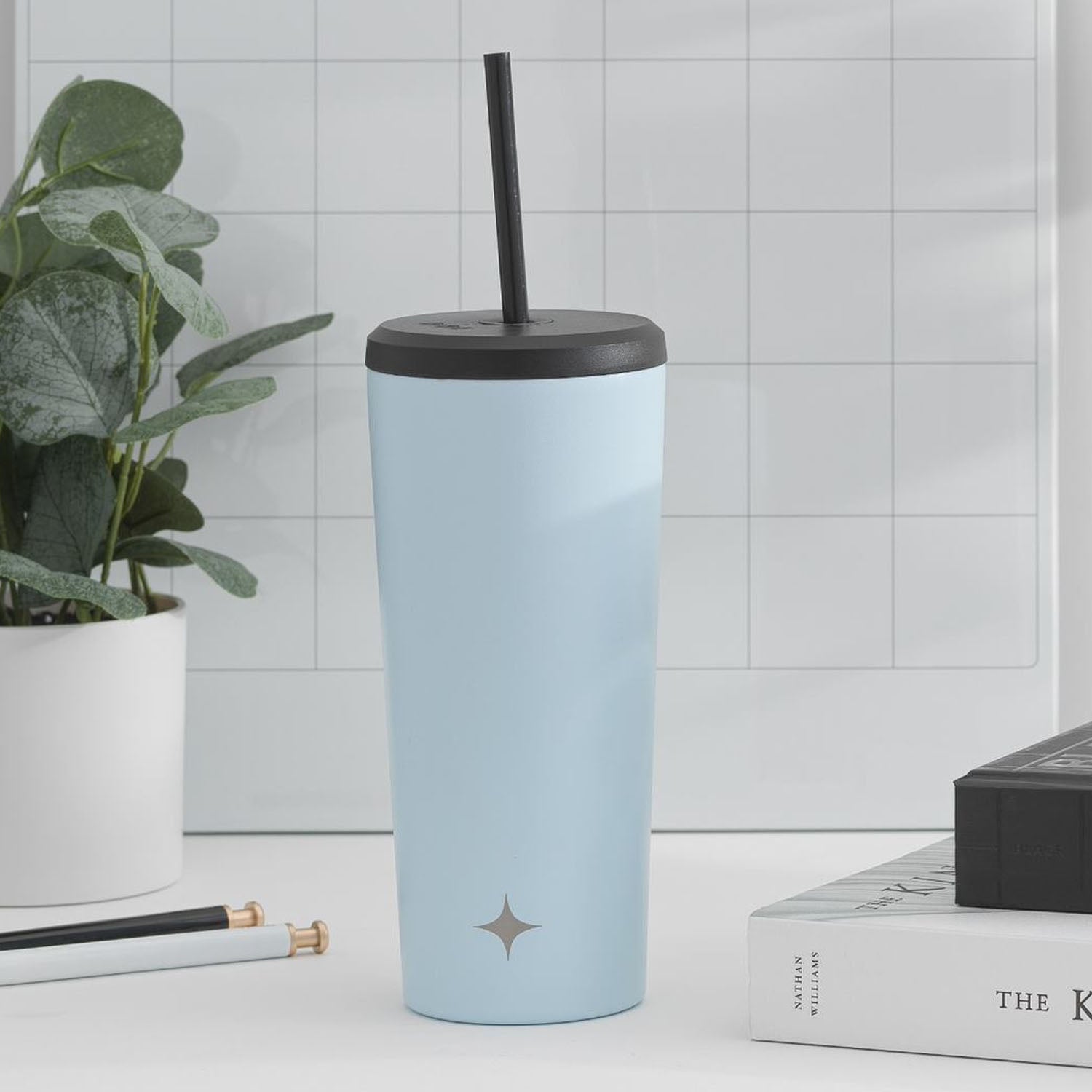 JoyJolt Vacuum Insulated Tumbler with Flip Lid and Straw