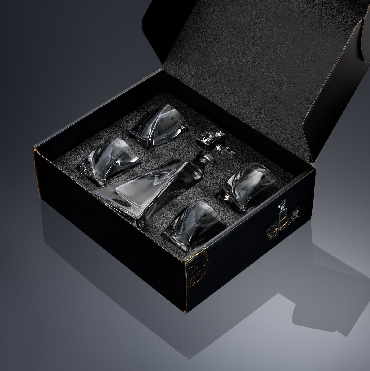 Altas Decanter Set