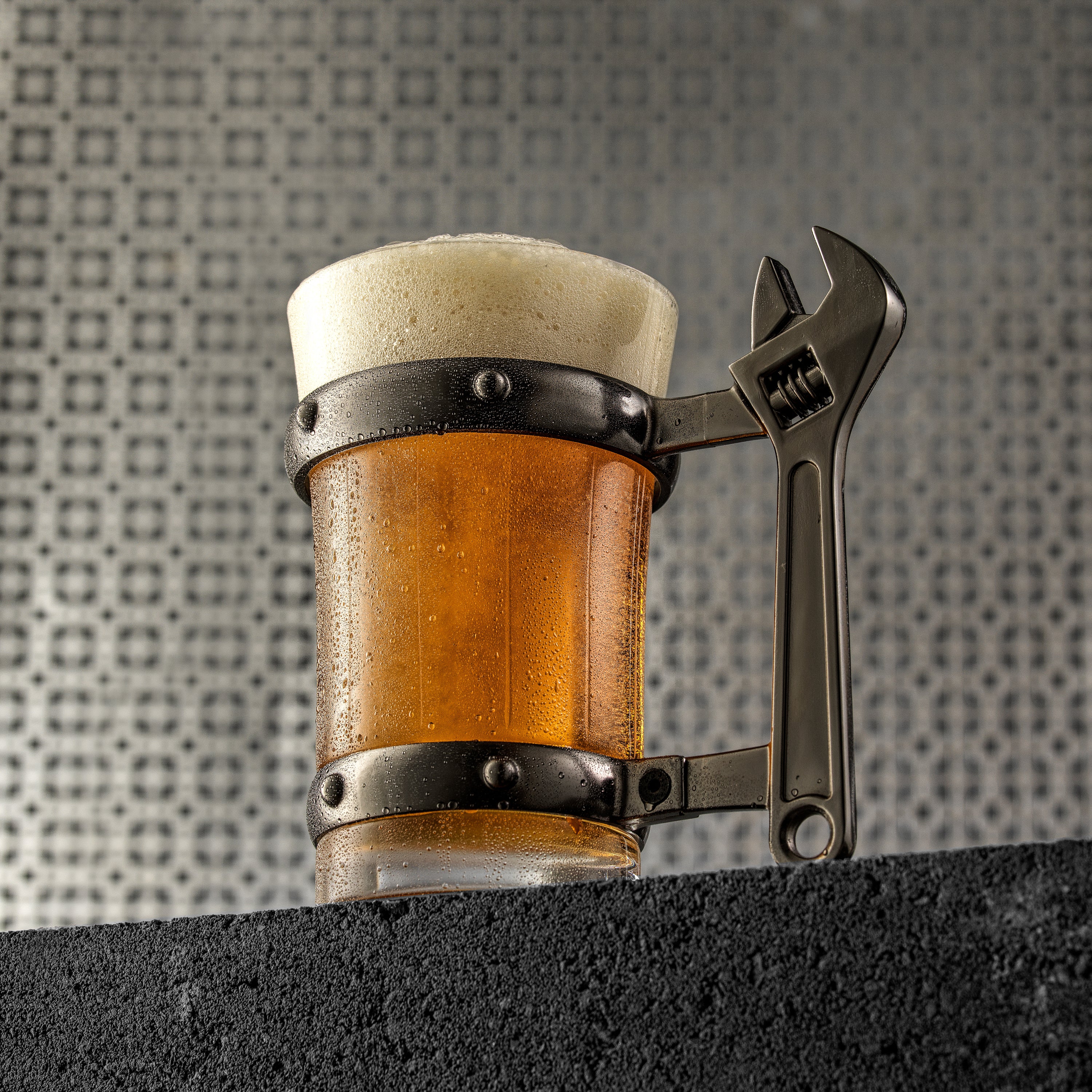 Tools Collection Single Beer Mug 17 oz