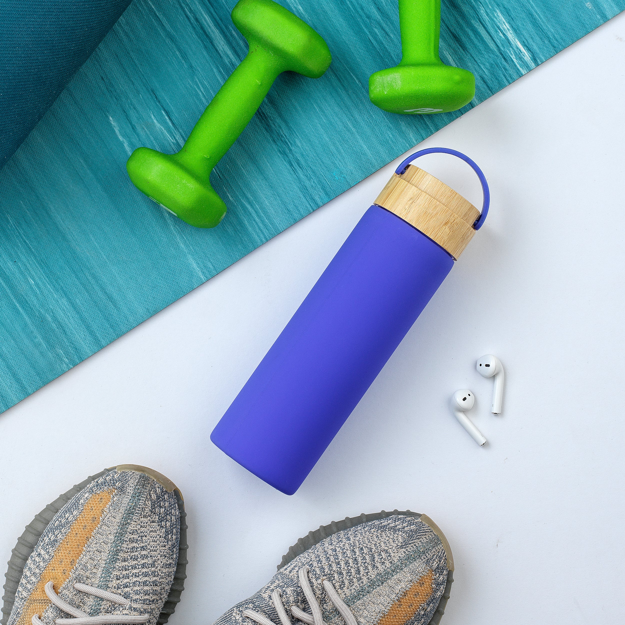 JoyJolt Glass Water Bottle with Strap and Silicone Sleeve